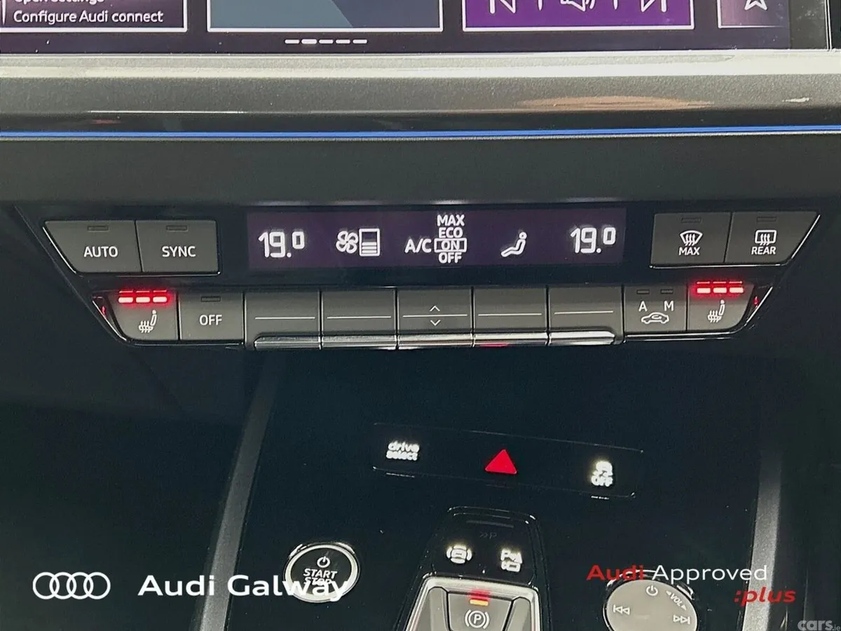 Audi Q4 e-tron SUV, Electric, 2024, Blue
