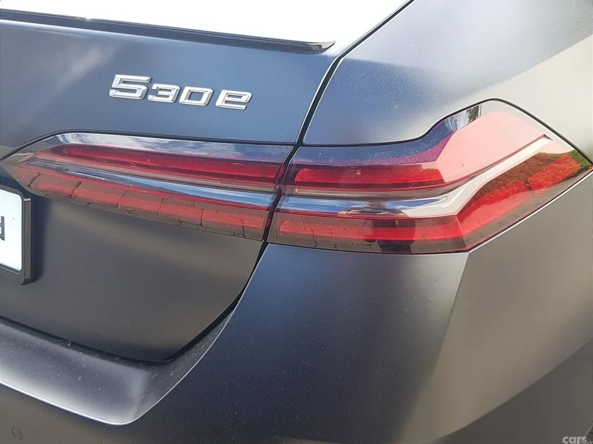 BMW 5-Series Saloon, Petrol Plug-in Hybrid, 2024, Grey