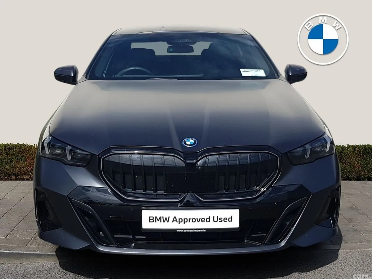 BMW 5-Series Saloon, Petrol Plug-in Hybrid, 2024, Grey