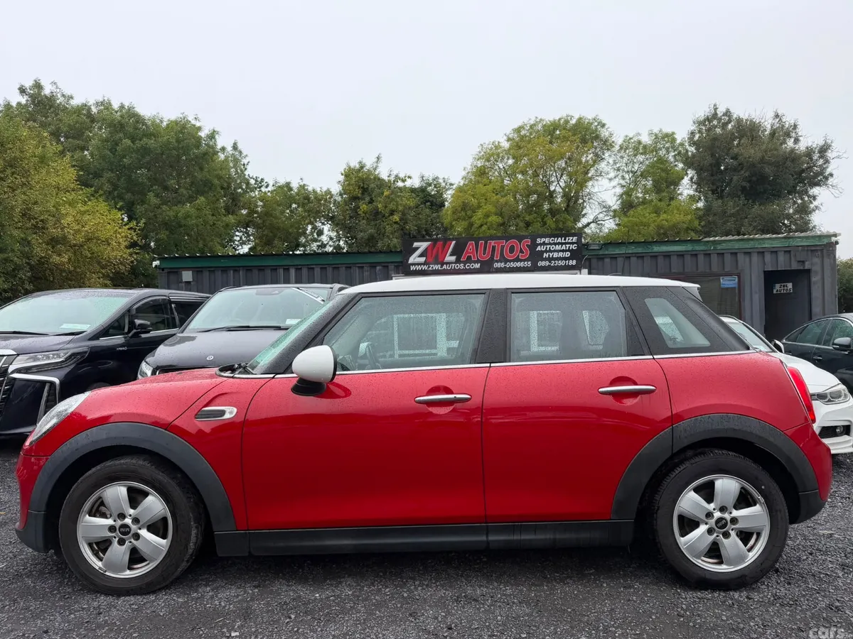 Mini Cooper Hatchback, Petrol, 2017, Red