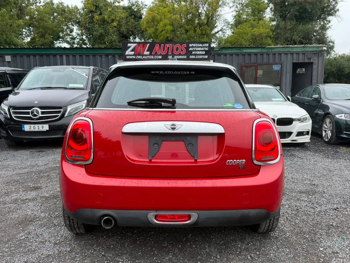 Mini Cooper Hatchback, Petrol, 2017, Red