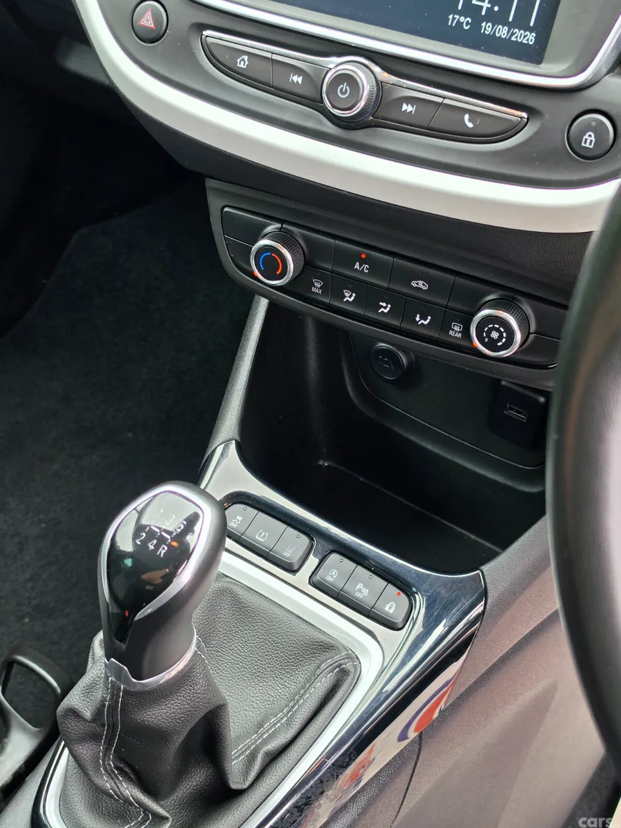 Opel Crossland X SUV, Petrol, 2020, Grey