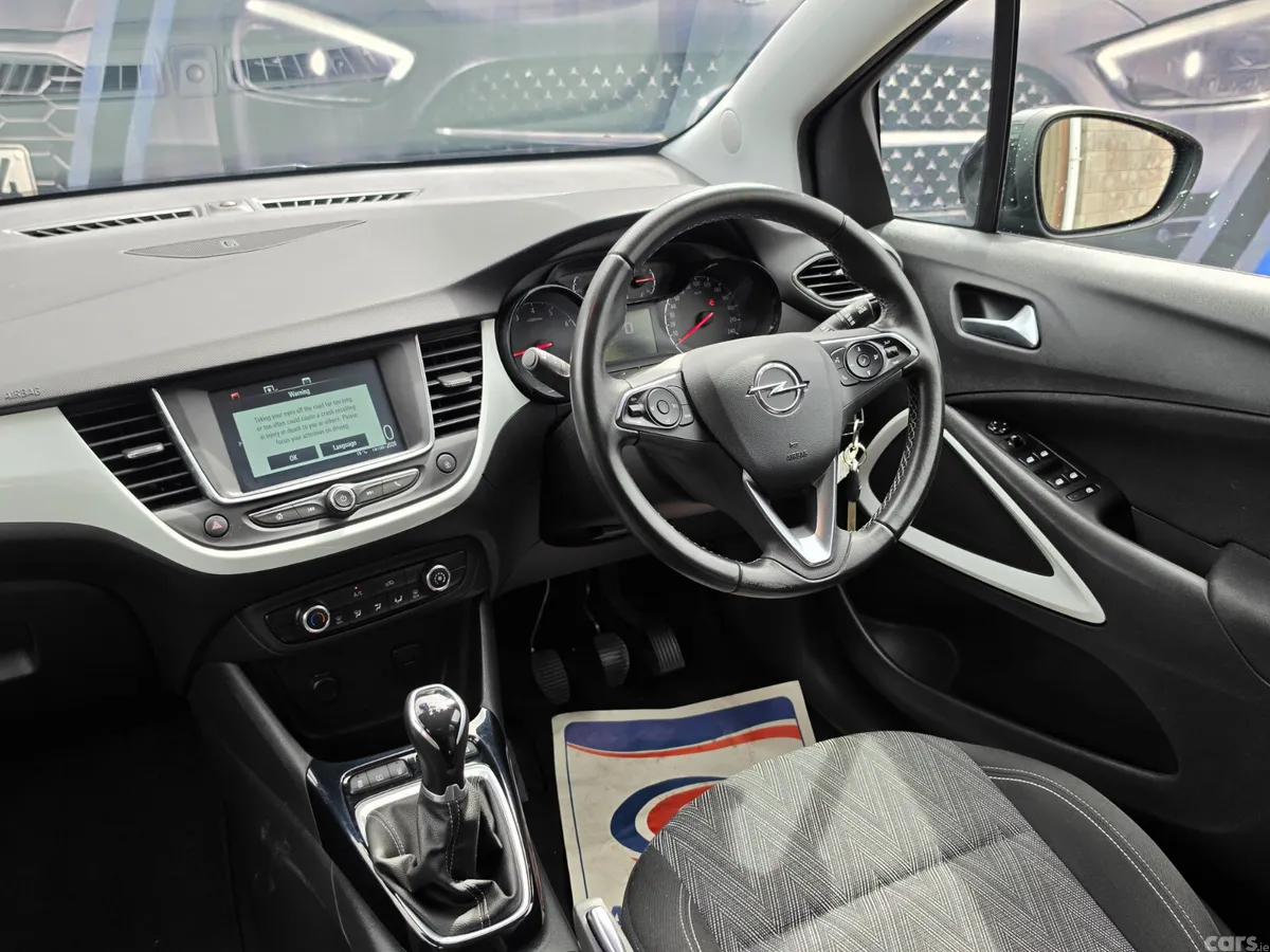 Opel Crossland X SUV, Petrol, 2020, Grey