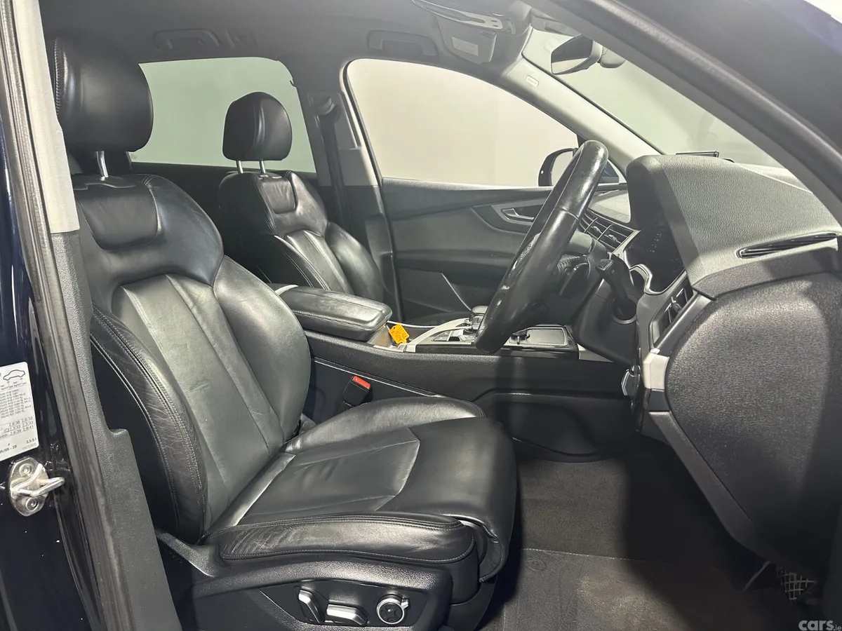 Audi Q7 SUV, Diesel, 2016, Blue