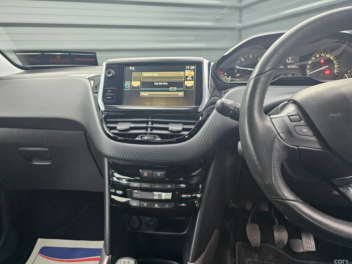 Peugeot 2008 SUV, Diesel, 2016, Grey