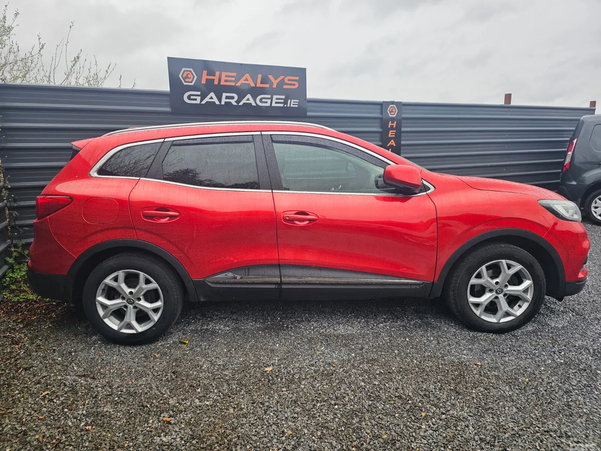Renault Kadjar SUV, Diesel, 2019, Red