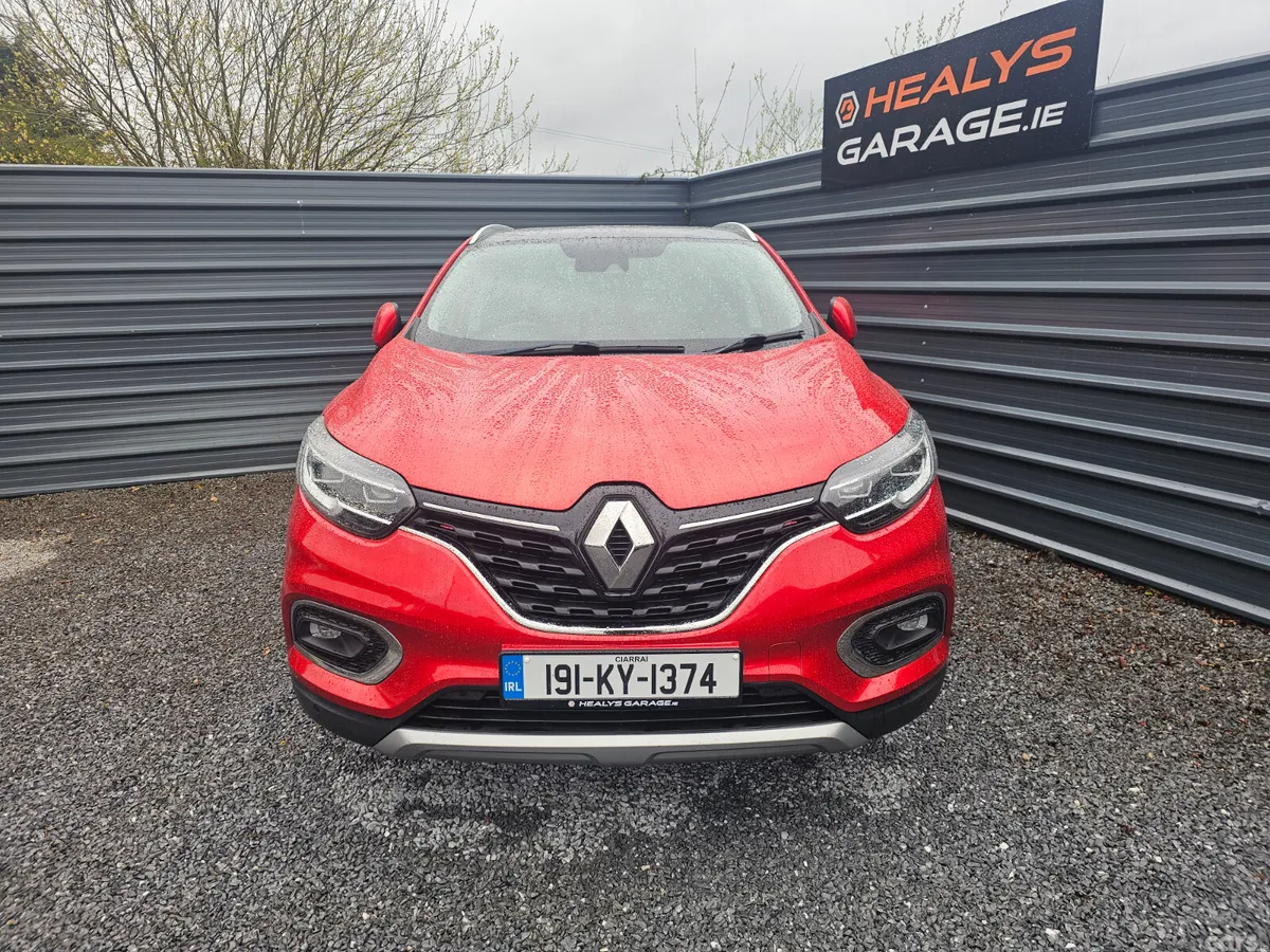 Renault Kadjar SUV, Diesel, 2019, Red