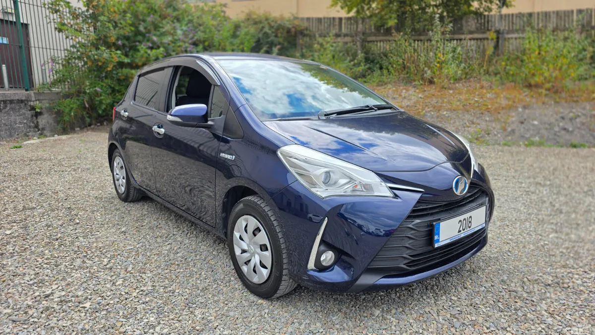Toyota Vitz Hatchback, Petrol Hybrid, 2018, Blue