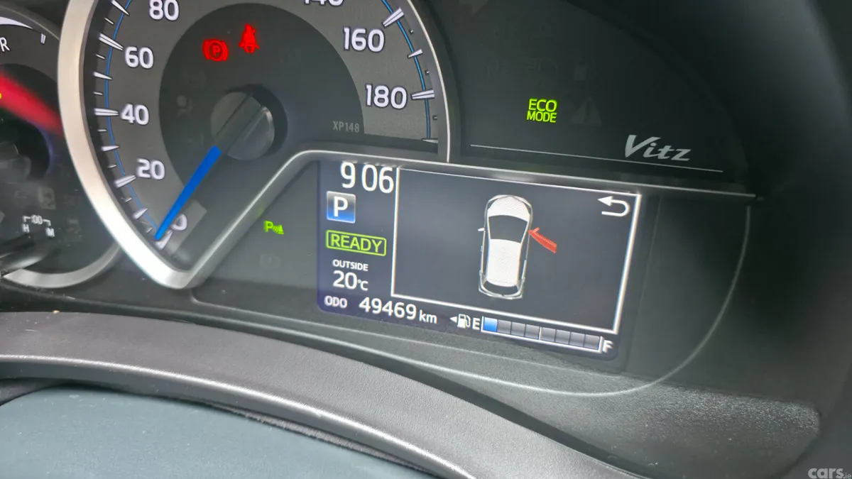 Toyota Vitz Hatchback, Petrol Hybrid, 2018, Blue