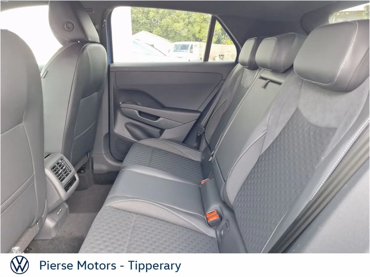 Volkswagen T-Roc SUV, Petrol, 2026, Blue