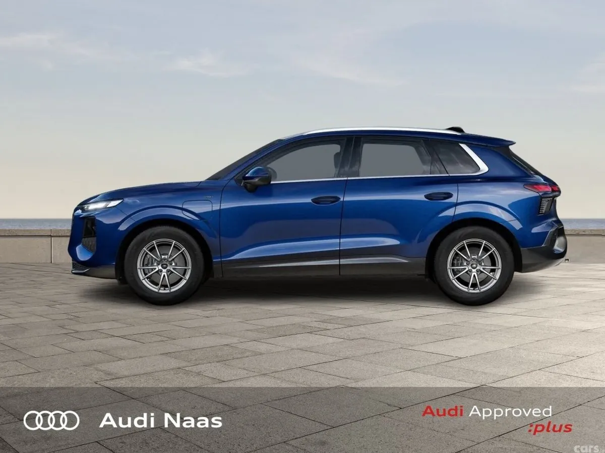 Audi Q3 SUV, Petrol Plug-in Hybrid, 2027, Blue