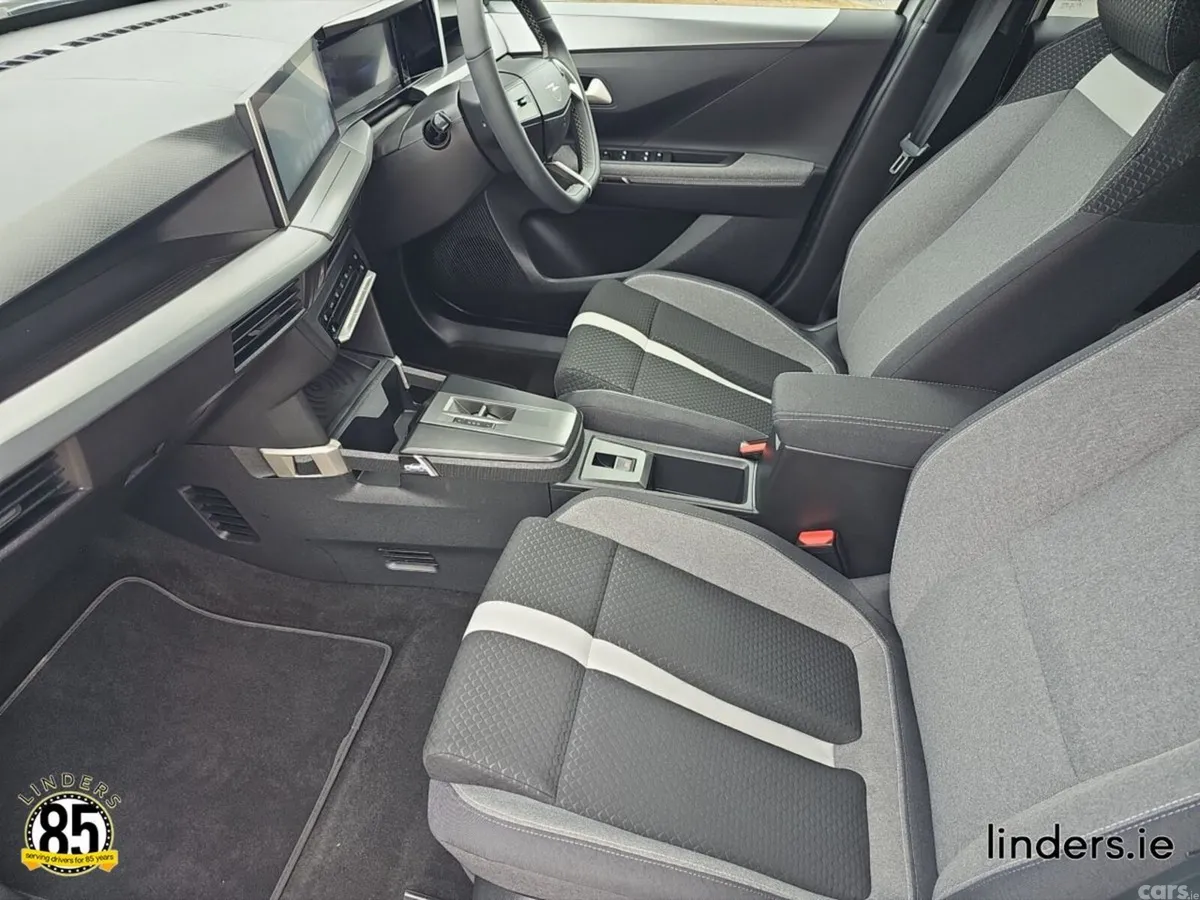 Opel Frontera SUV, Electric, 2026, White