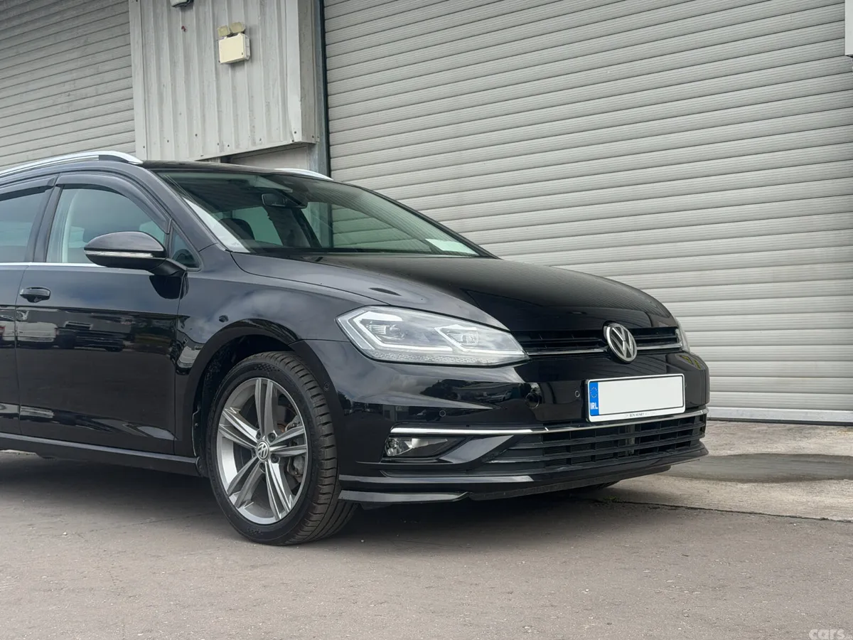 Volkswagen Golf Estate, Petrol, 2021, Black