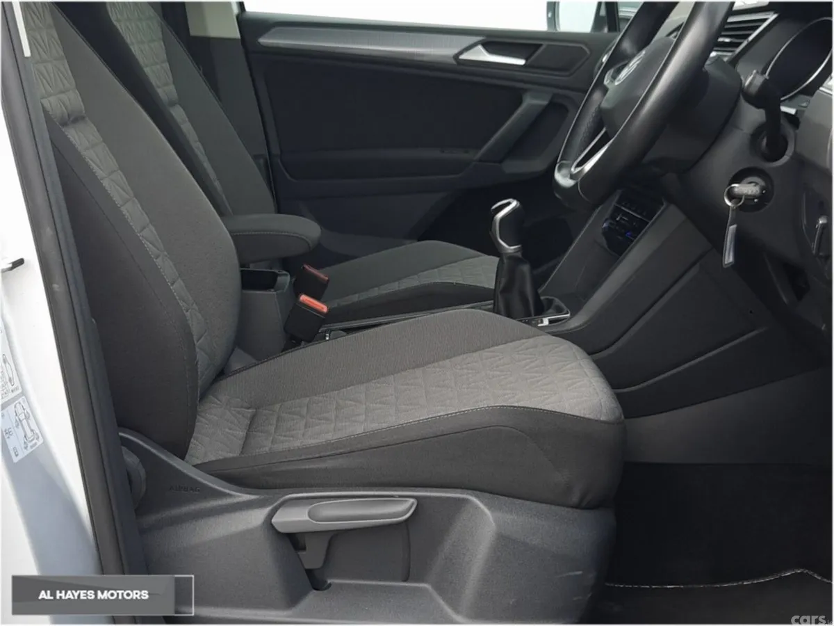 Volkswagen Tiguan SUV, Diesel, 2022, Silver