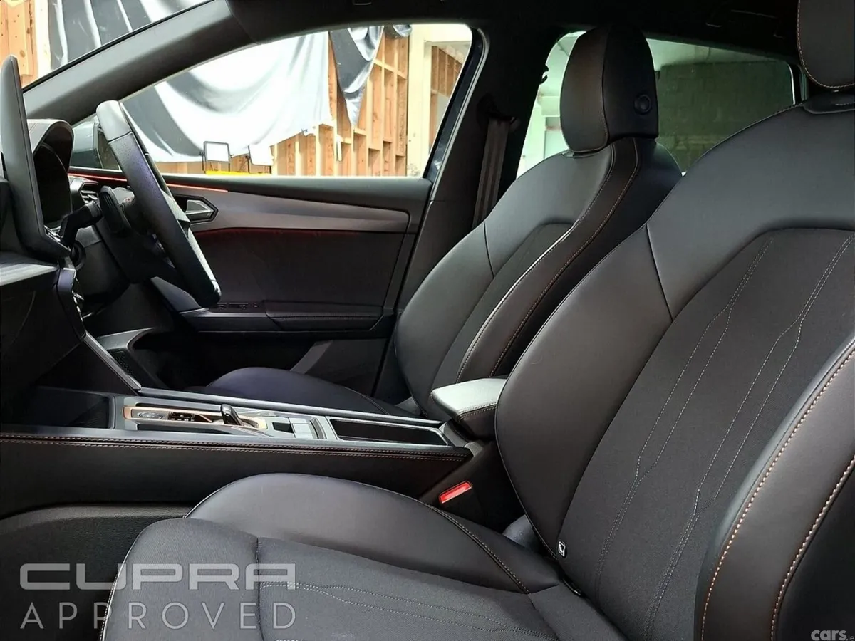 Cupra Leon Estate, Petrol, 2026, Grey