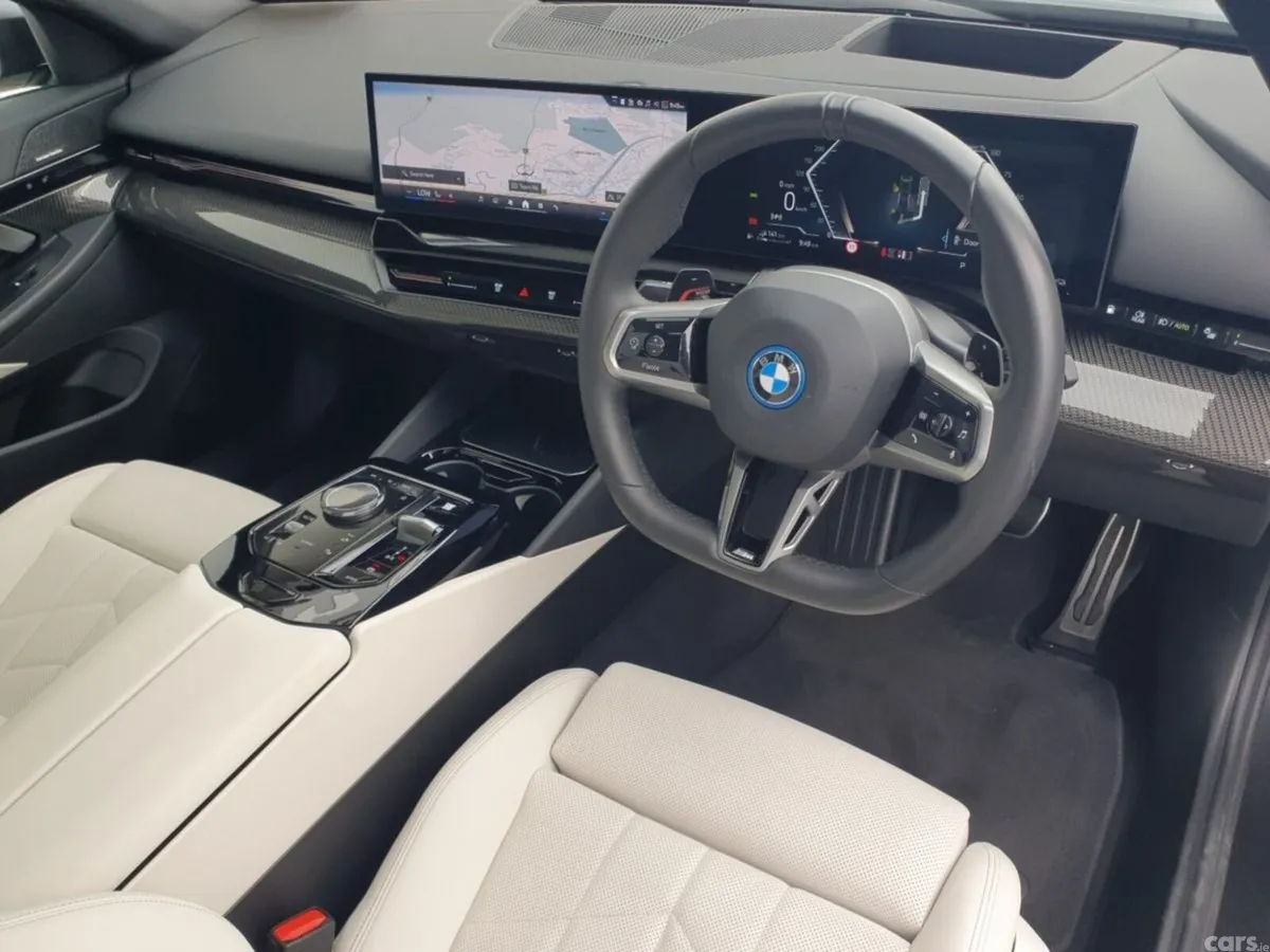 BMW 5-Series Saloon, Petrol Plug-in Hybrid, 2024, Grey