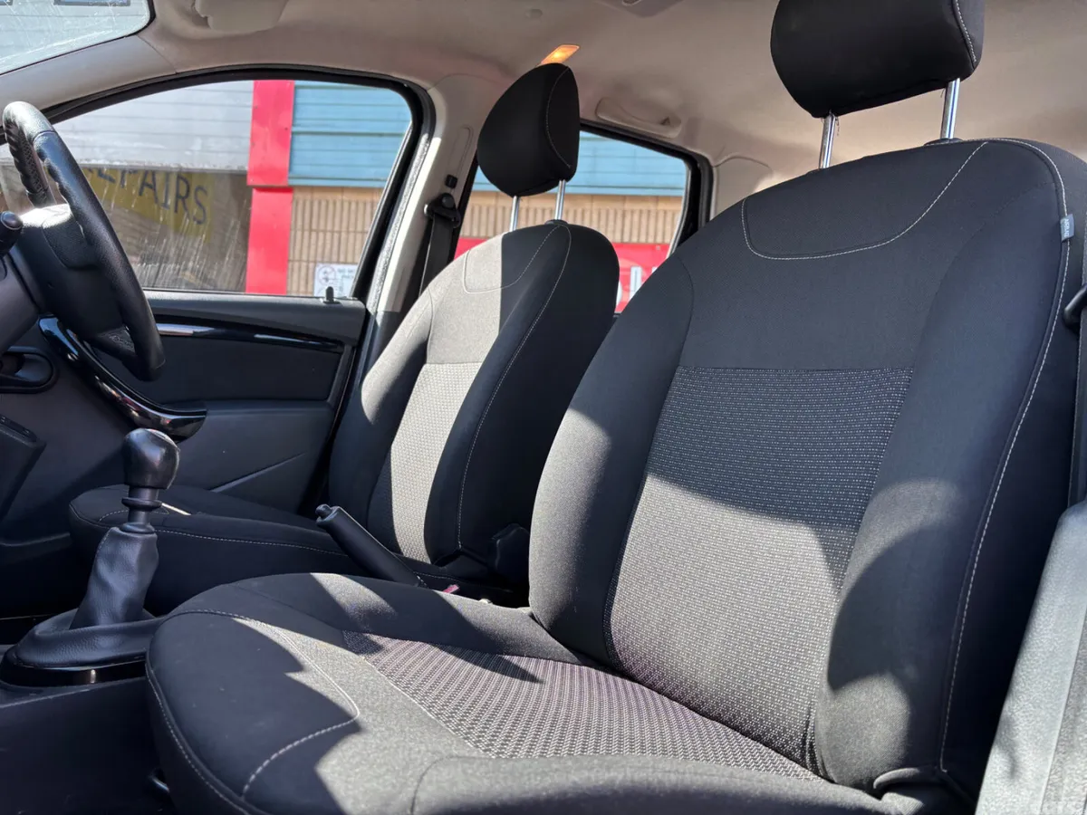 Dacia Duster SUV, Diesel, 2014, Black