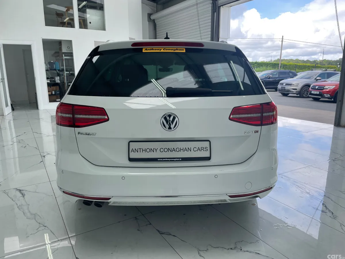 Volkswagen Passat Estate, Diesel, 2019, White