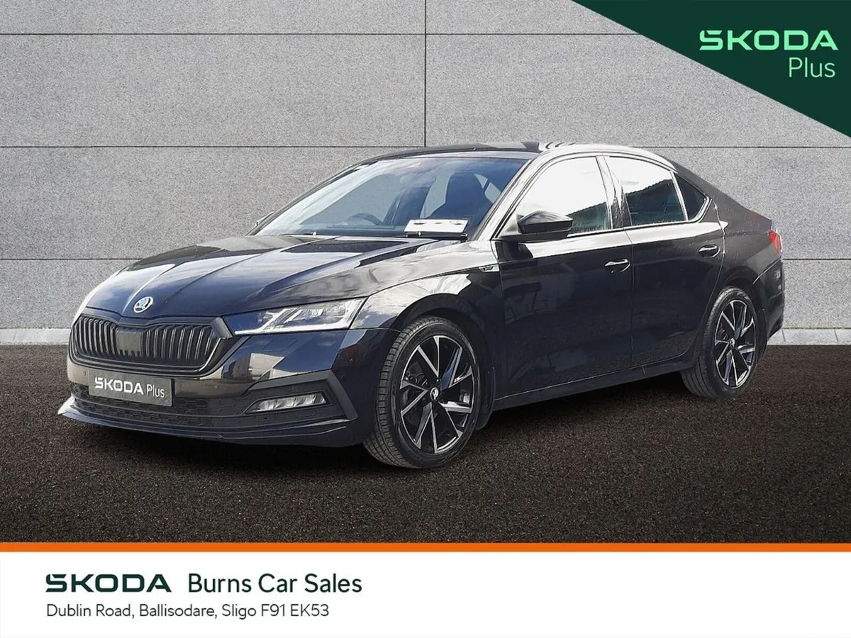 Skoda Octavia Saloon, Diesel, 2024, Black