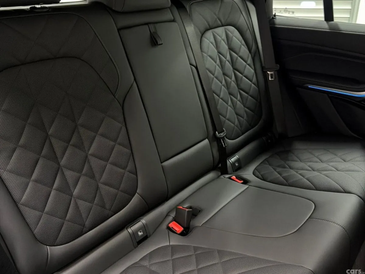 BMW X5 SUV, Petrol Plug-in Hybrid, 2026, Black