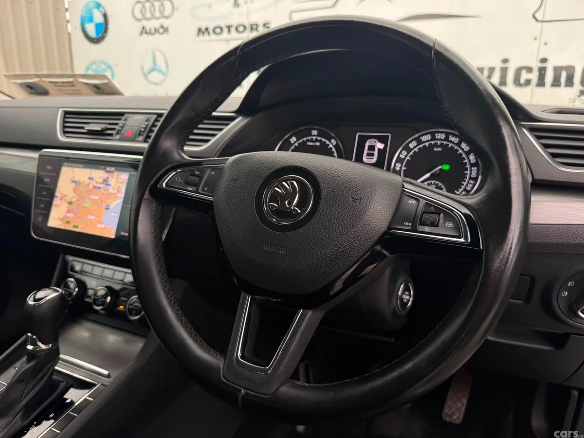 Skoda Superb Saloon, Diesel, 2020, Grey