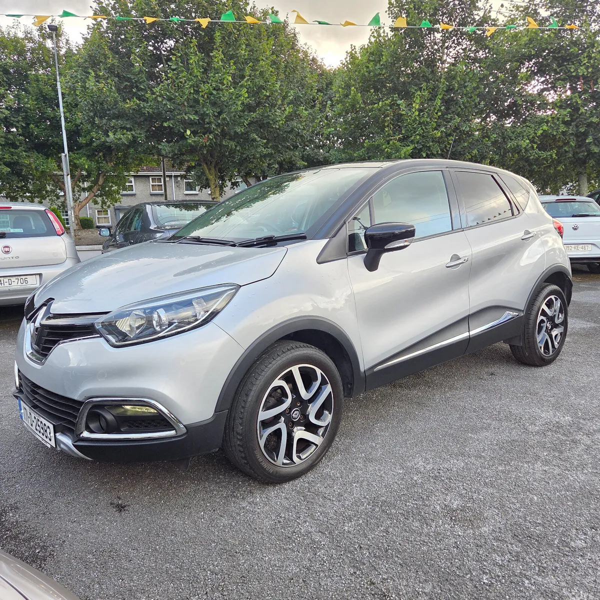 Renault Captur Hatchback, Petrol, 2017, Grey