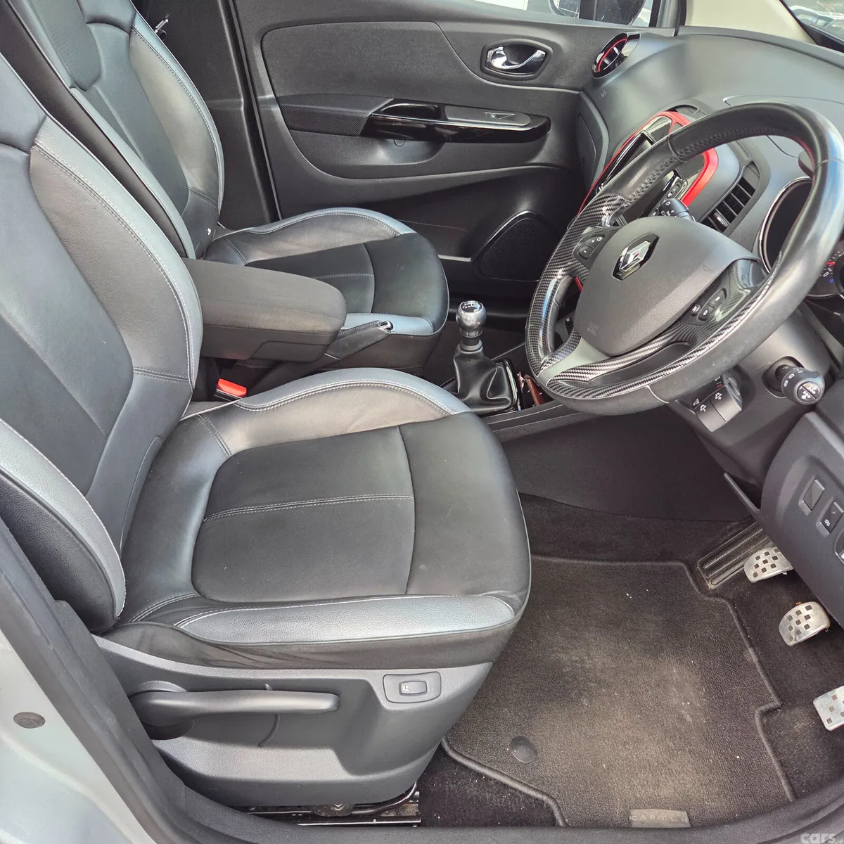 Renault Captur Hatchback, Petrol, 2017, Grey