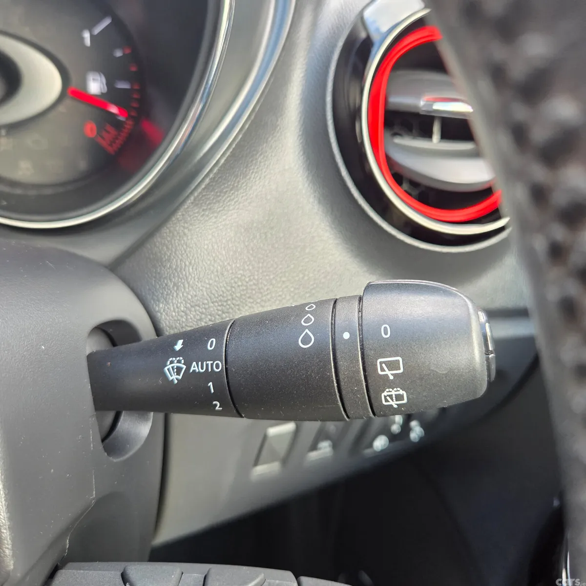 Renault Captur Hatchback, Petrol, 2017, Grey