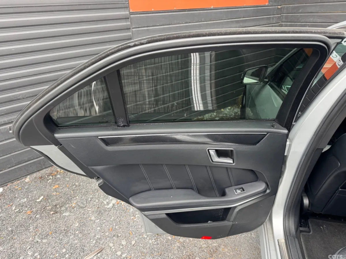 Mercedes-Benz E-Class Saloon, Diesel, 2014, Silver