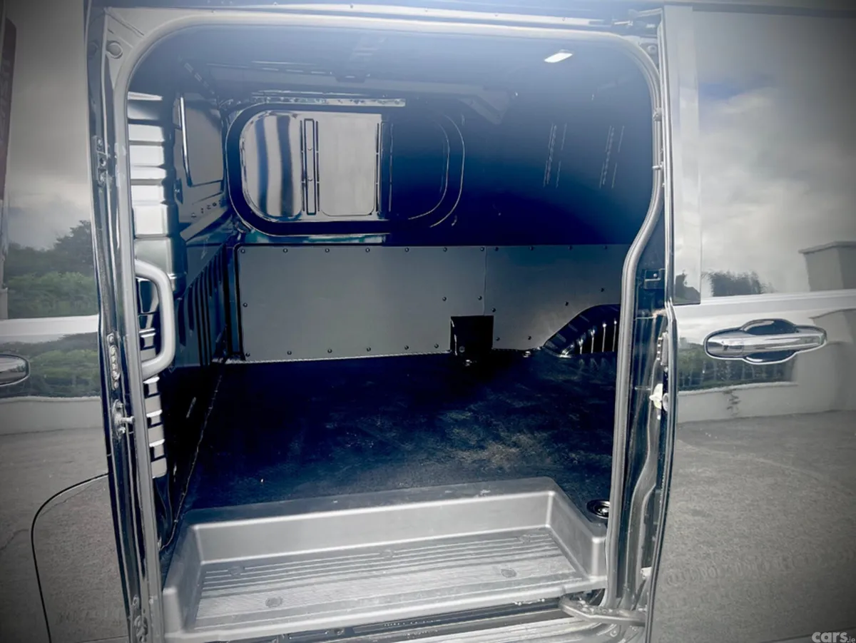 Maxus Other Van, Electric, 2026, Black