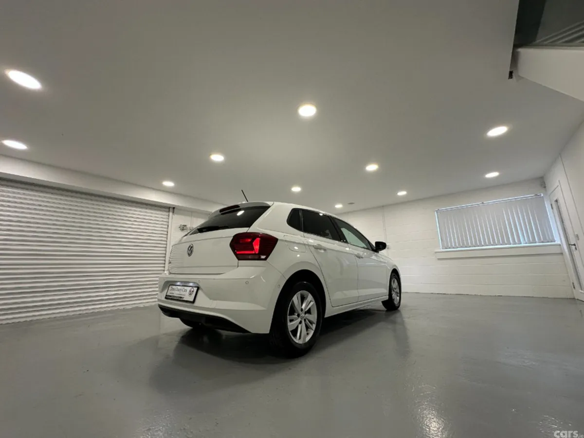 Volkswagen Polo Hatchback, Petrol, 2020, White
