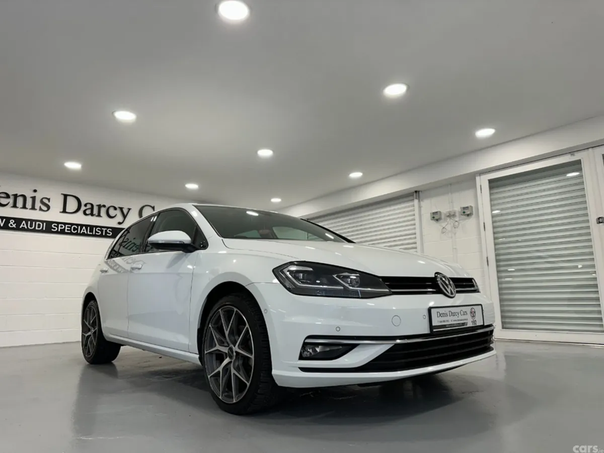 Volkswagen Golf Hatchback, Petrol, 2020, White