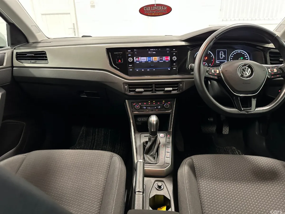 Volkswagen Polo Hatchback, Petrol, 2020, White
