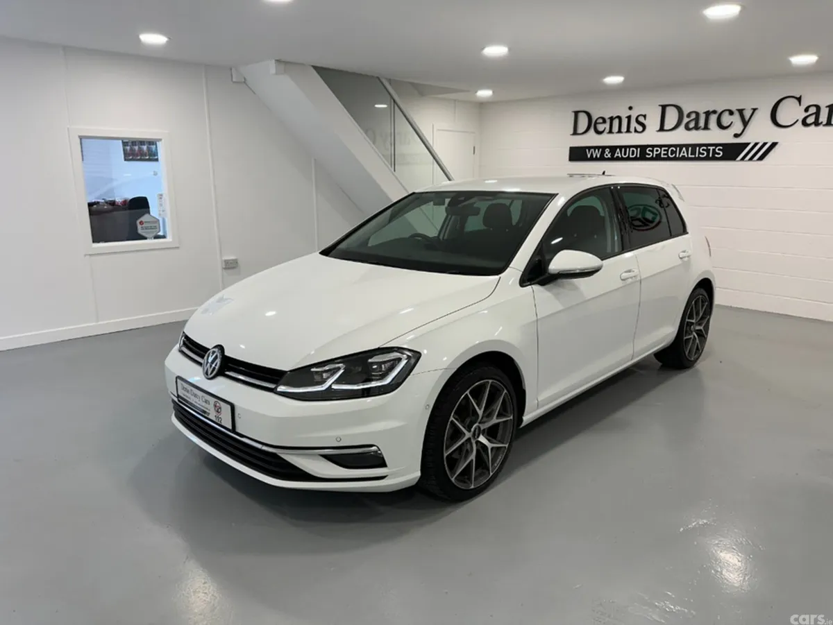 Volkswagen Golf Hatchback, Petrol, 2020, White