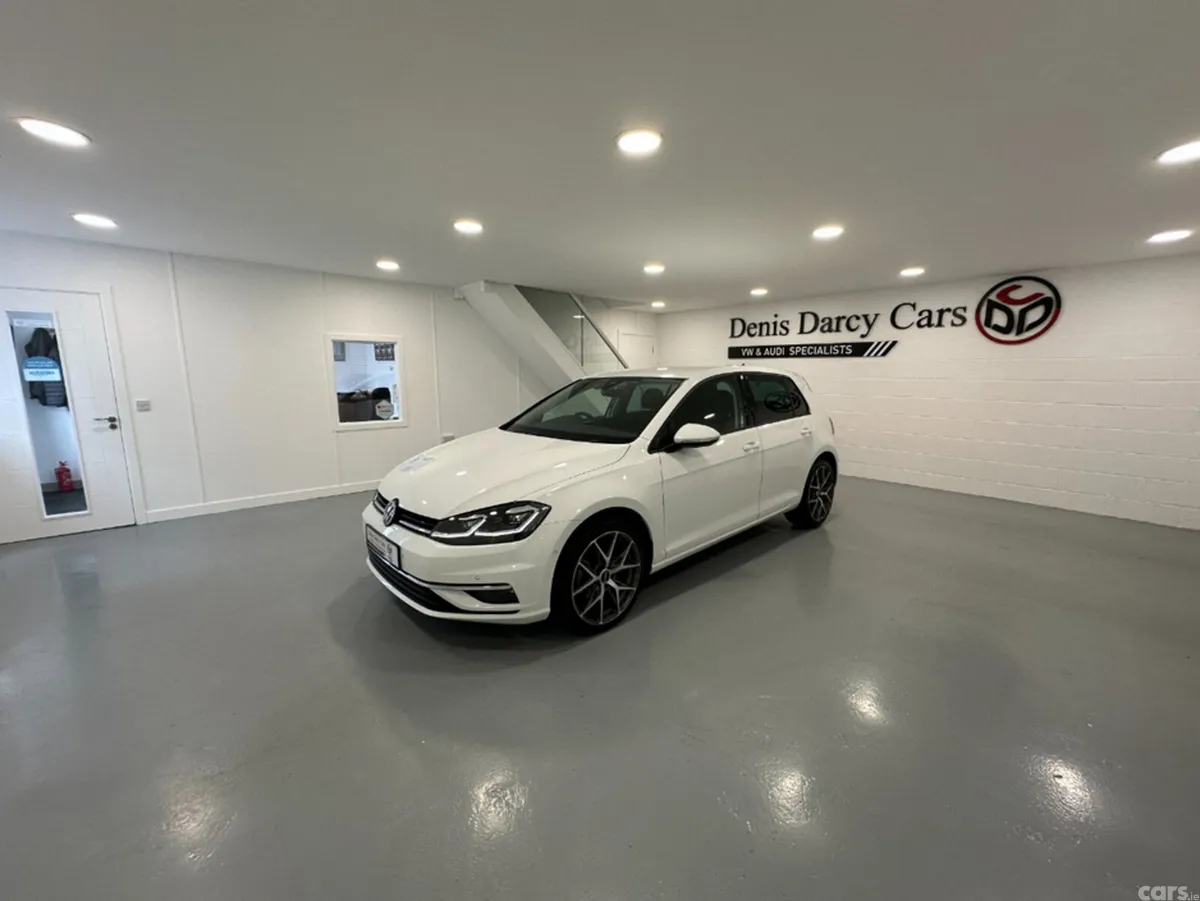 Volkswagen Golf Hatchback, Petrol, 2020, White