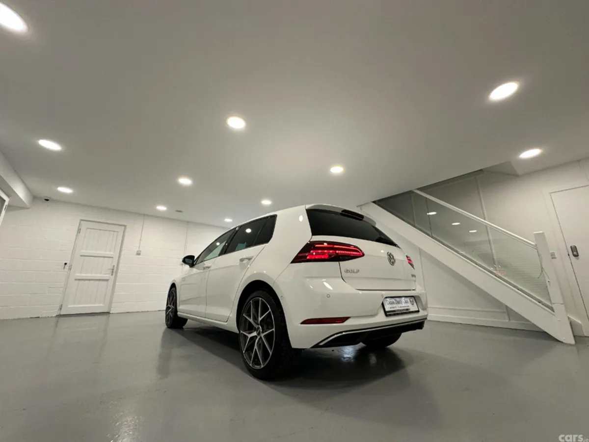 Volkswagen Golf Hatchback, Petrol, 2020, White