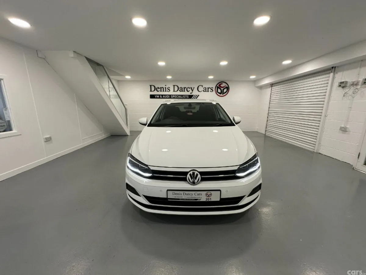 Volkswagen Polo Hatchback, Petrol, 2020, White