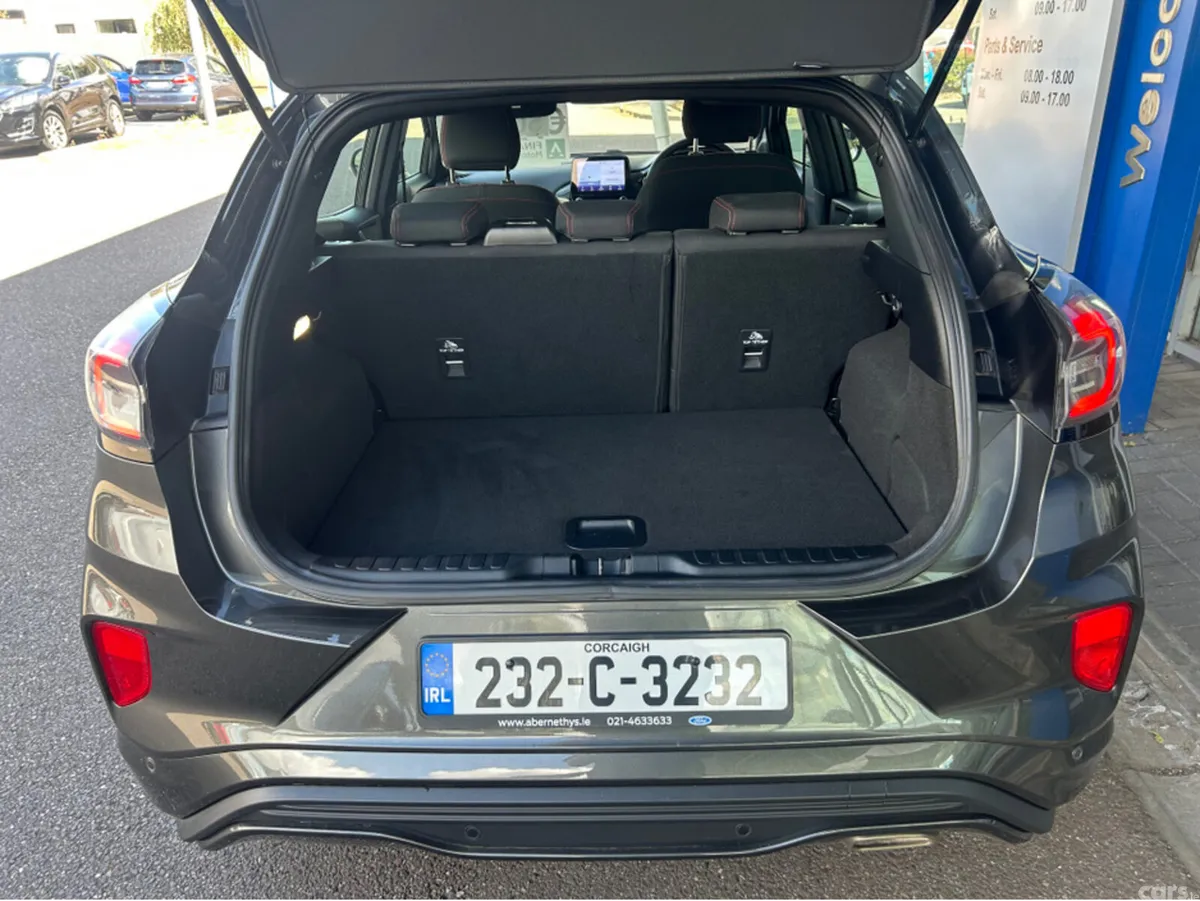 Ford Puma MPV, Petrol Hybrid, 2023, Grey