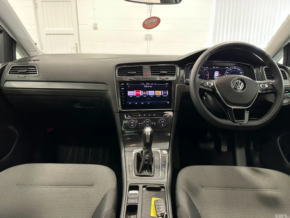 Volkswagen Golf Hatchback, Petrol, 2020, White