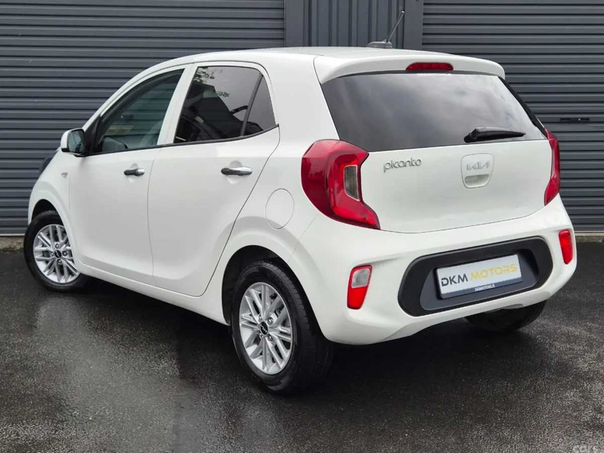 Kia Picanto Hatchback, Petrol, 2022, White