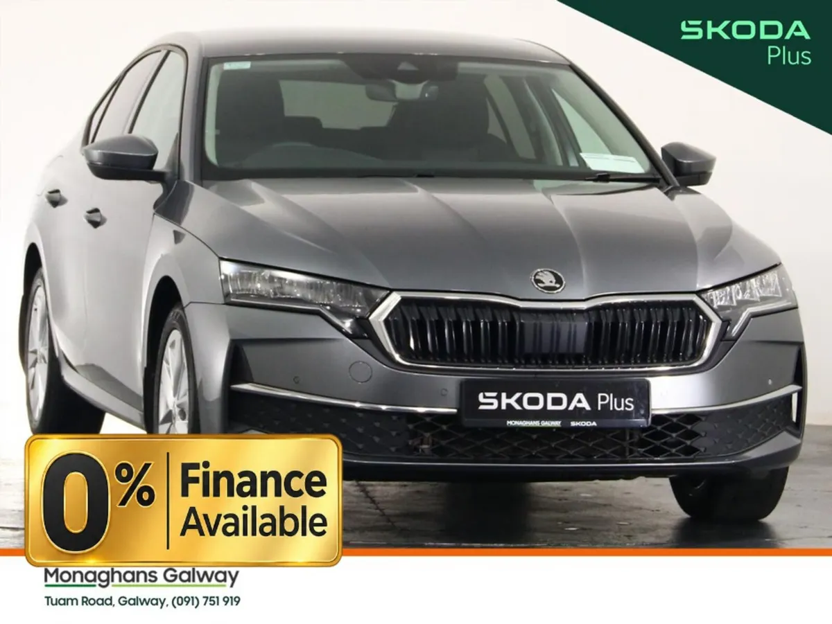 Skoda Octavia Hatchback, Diesel, 2024, Grey