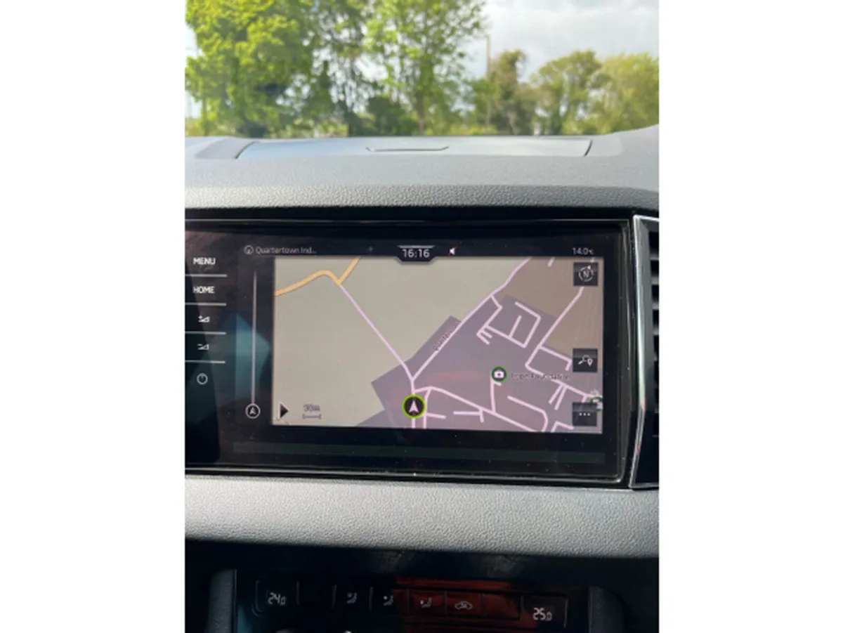 Skoda Karoq Estate, Diesel, 2021, Grey