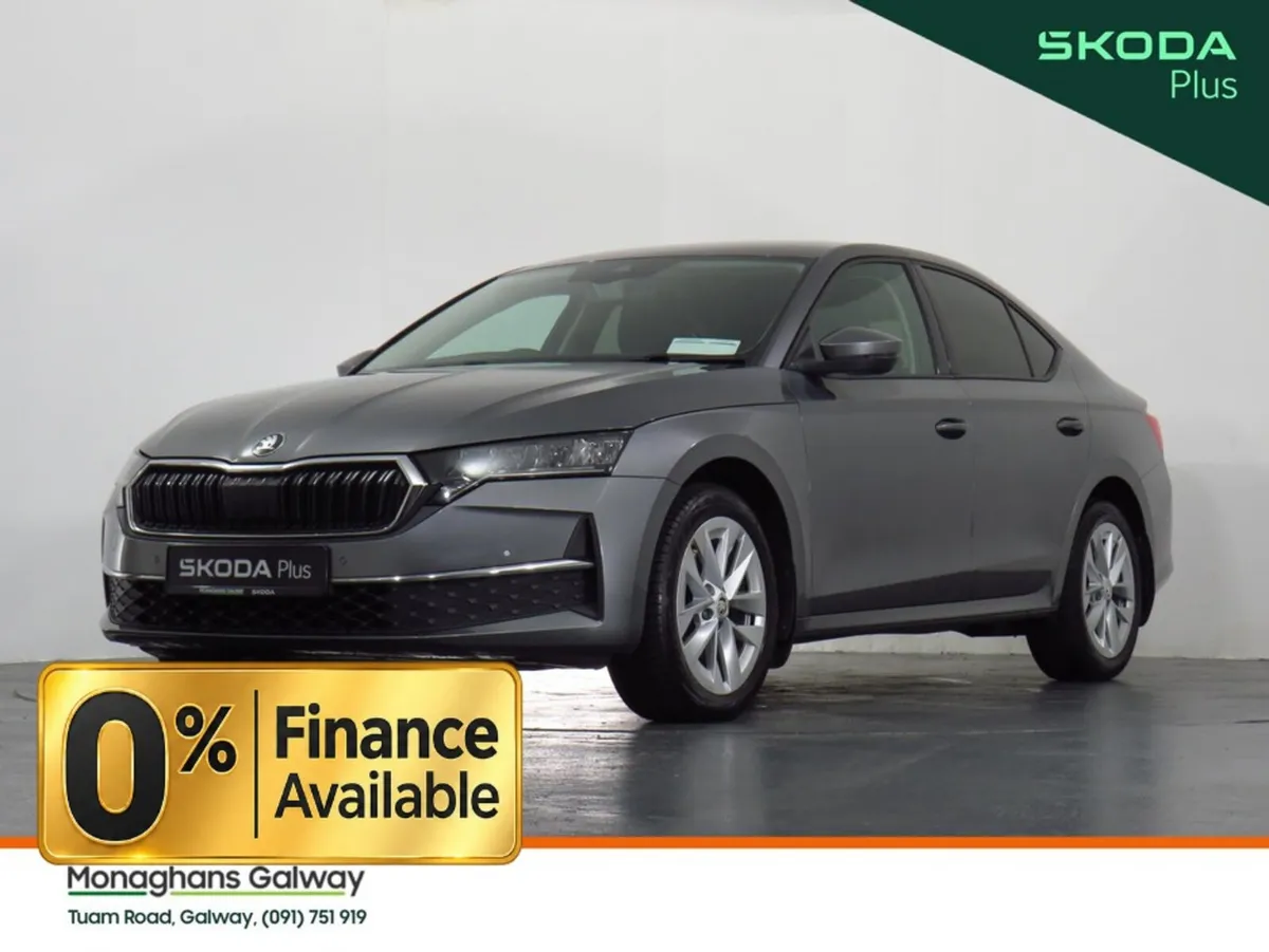 Skoda Octavia Hatchback, Diesel, 2024, Grey
