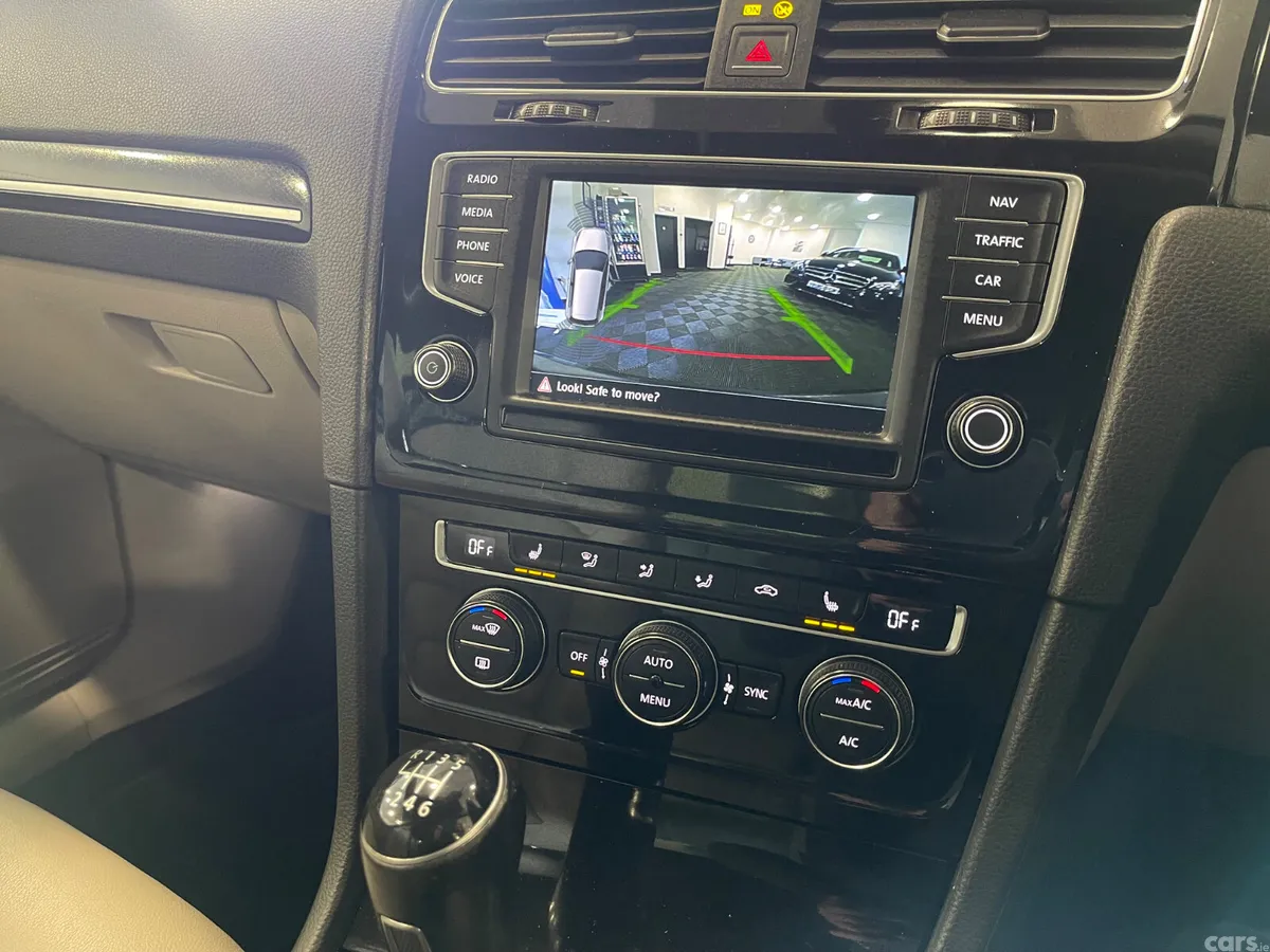 Volkswagen Golf Hatchback, Petrol, 2017, Grey
