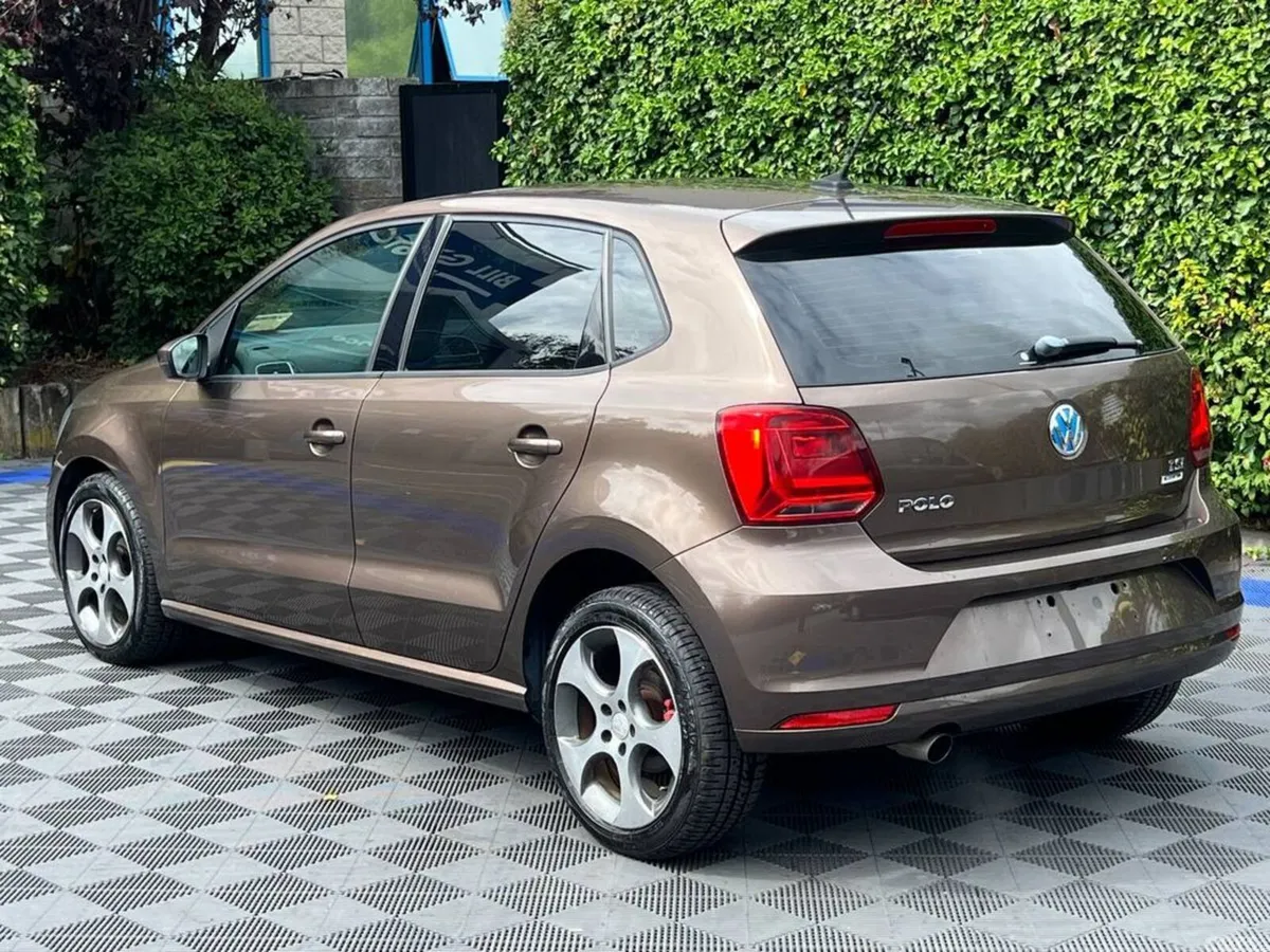 Volkswagen Polo Hatchback, Petrol, 2016, Brown