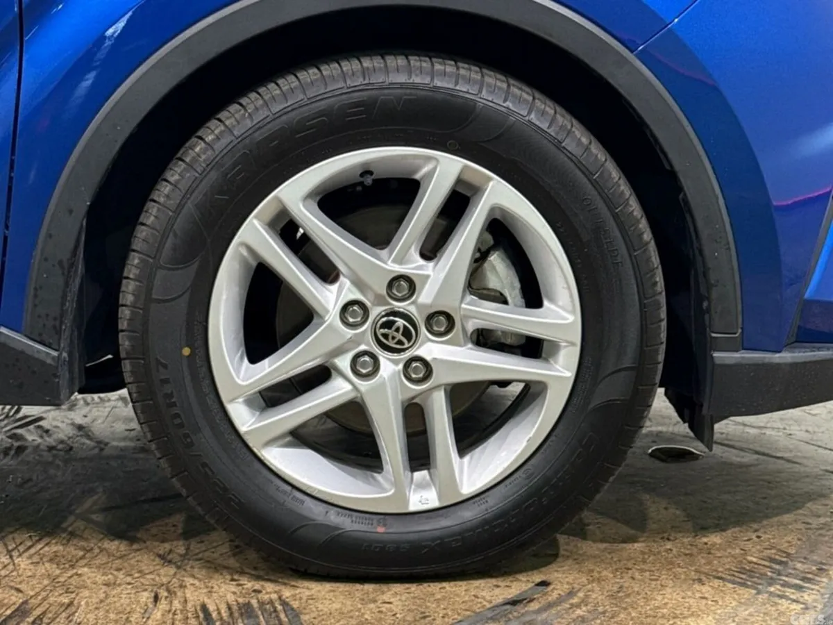 Toyota C-HR SUV, Petrol Hybrid, 2021, Blue