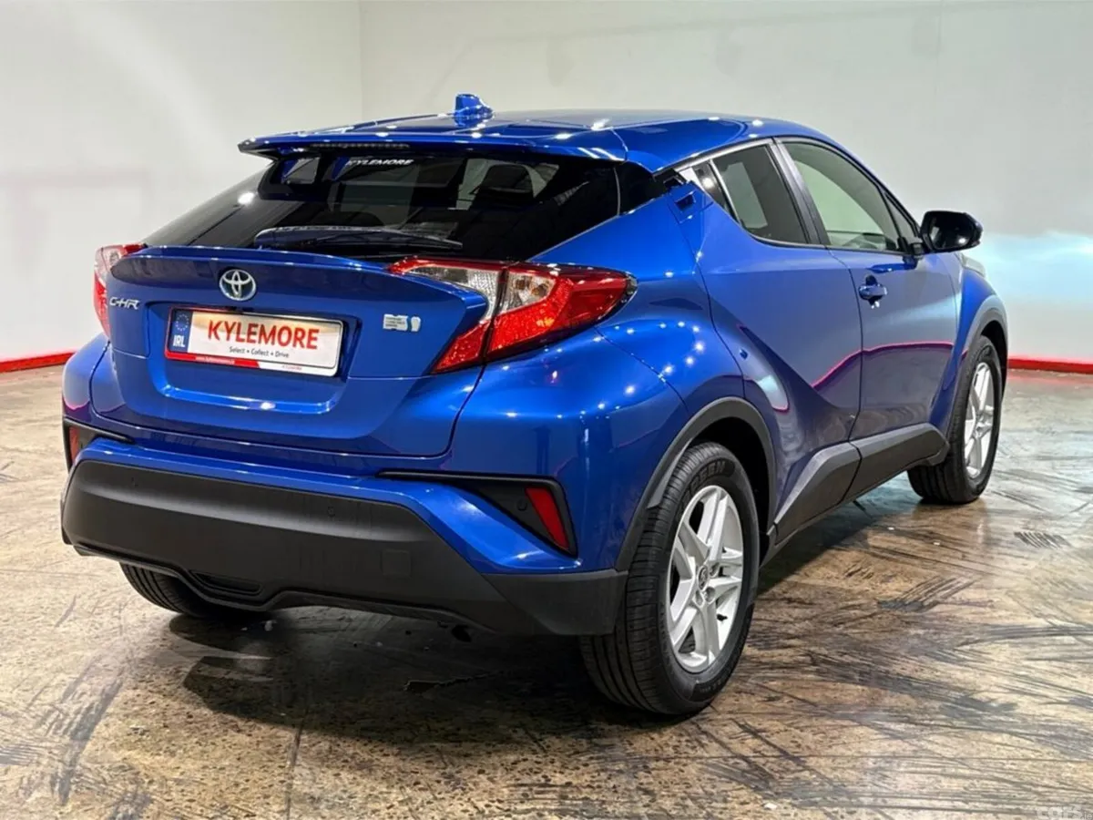 Toyota C-HR SUV, Petrol Hybrid, 2021, Blue
