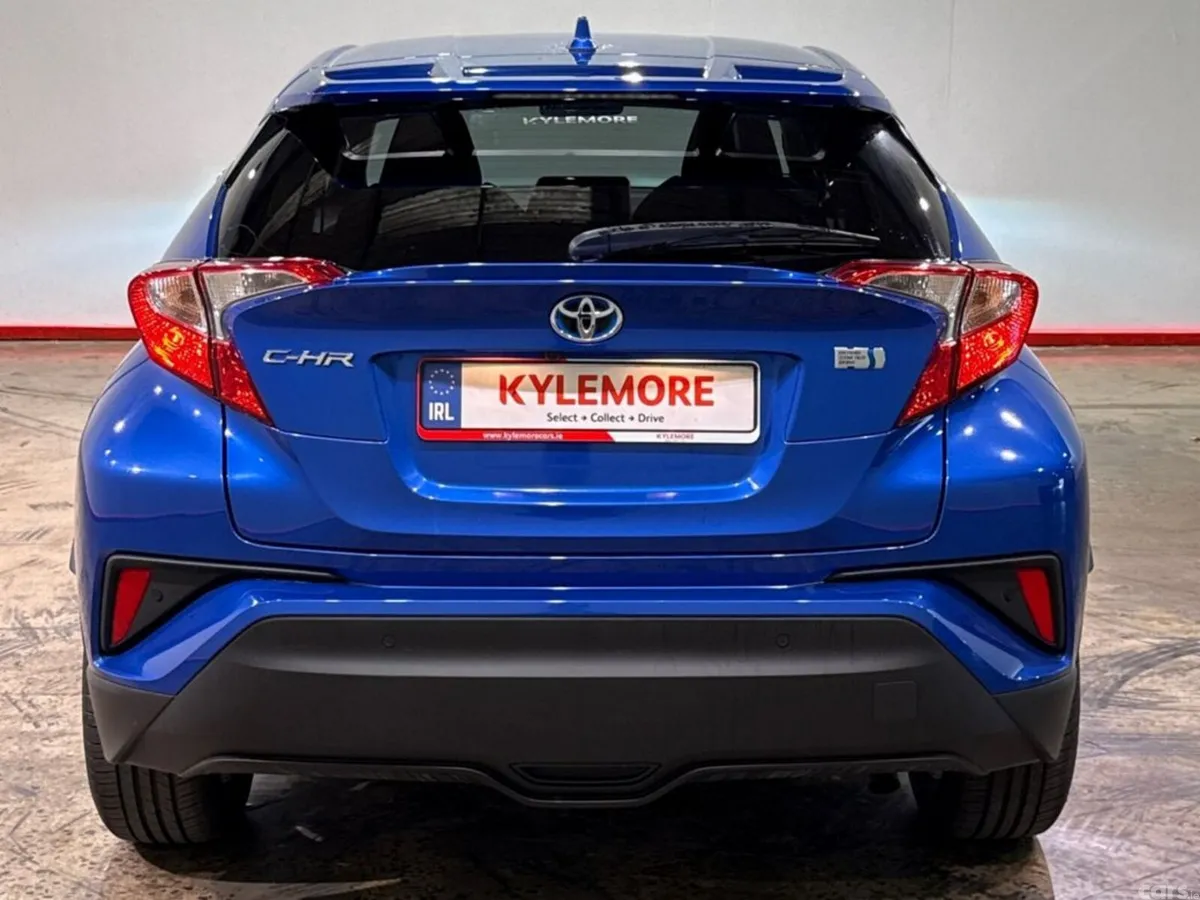 Toyota C-HR SUV, Petrol Hybrid, 2021, Blue