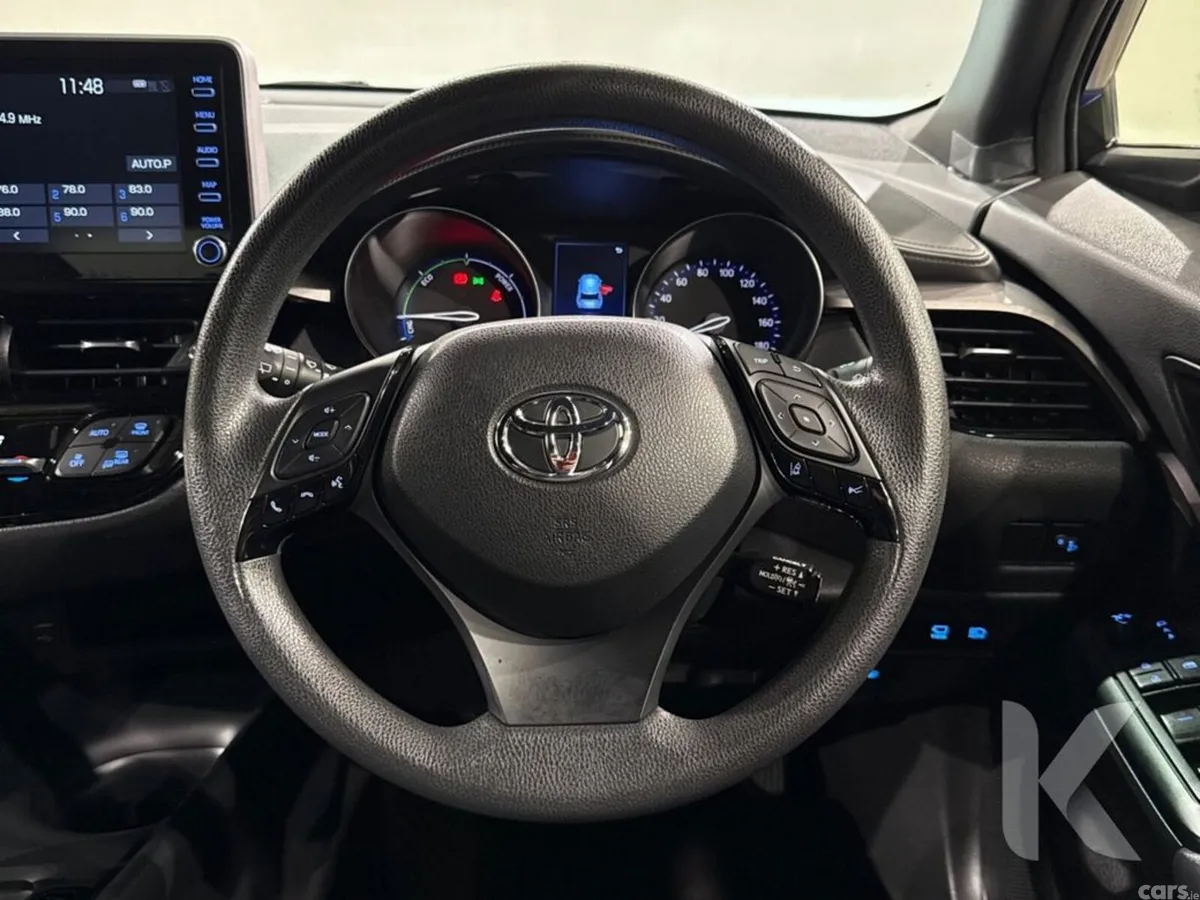 Toyota C-HR SUV, Petrol Hybrid, 2021, Blue