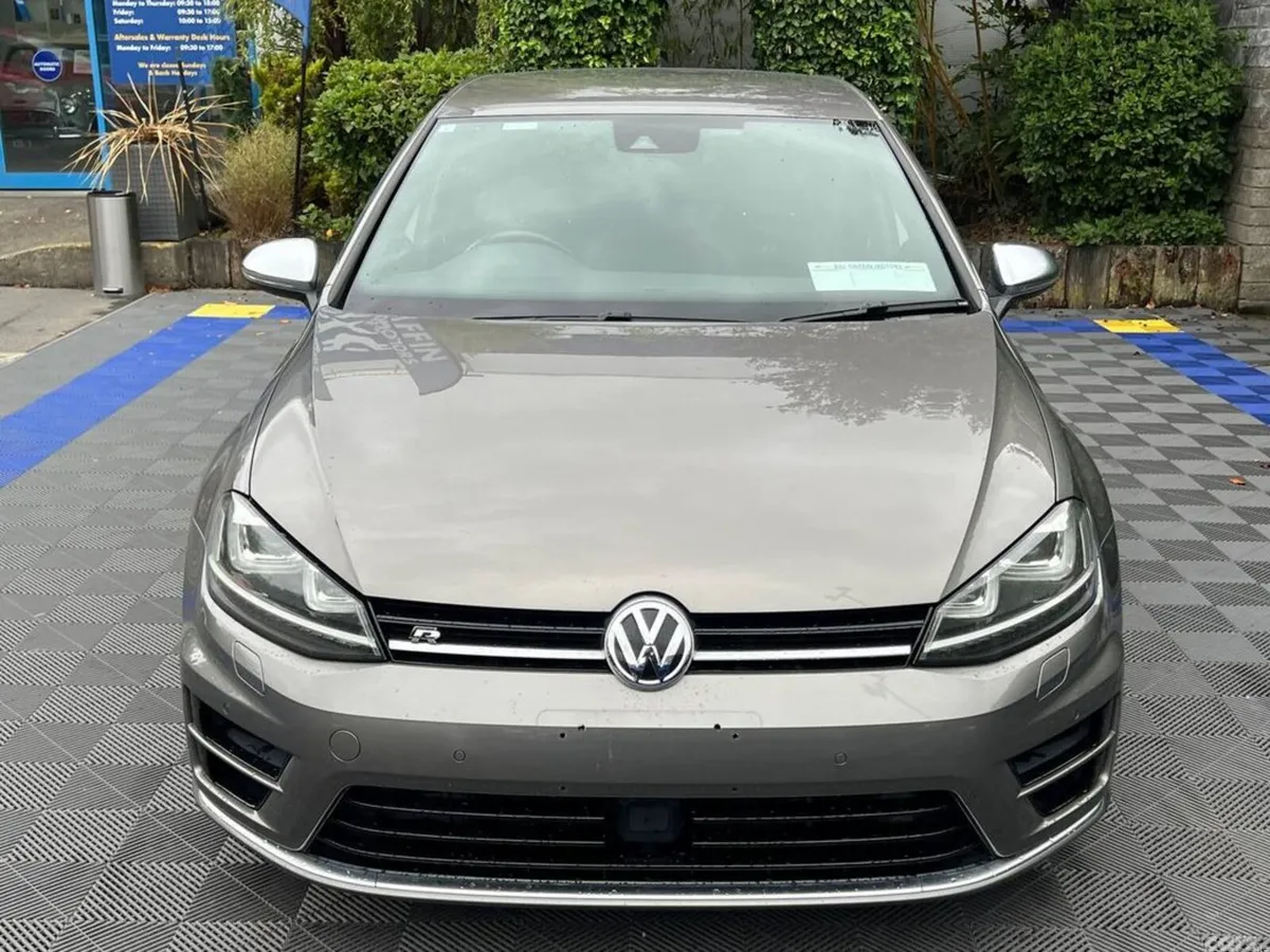 Volkswagen Golf Hatchback, Petrol, 2015, Grey